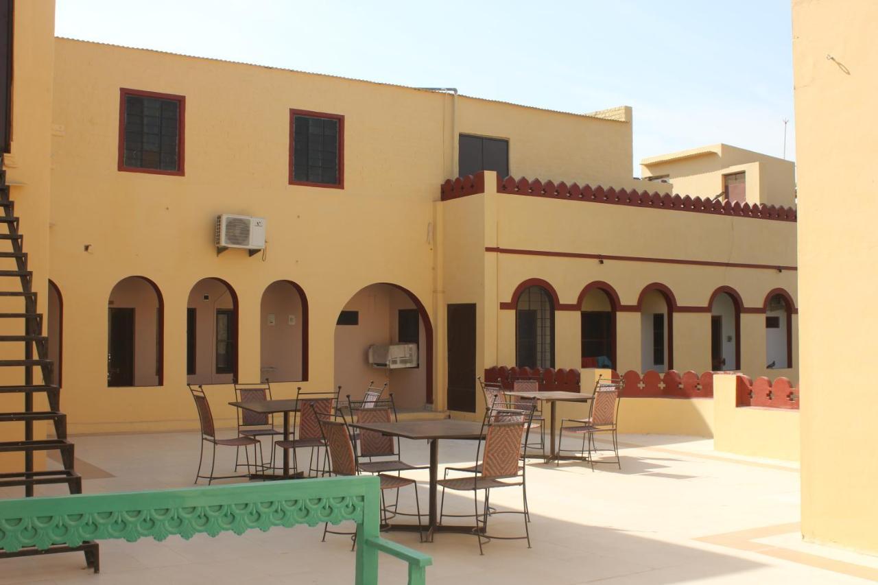Sankhu Niwas Bikaner Exterior foto